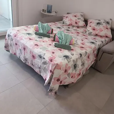Pm 75 Via Pablo Neruda Apartment Rome